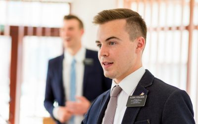 8 asiaa, jotka mormonilähetyssaarnaajat kertoisivat sinulle, jos päästäisit heidät sisälle