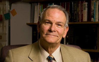 Miksi presbyteeripastori kääntyi mormoniksi kirjoitettuaan kirjan heistä