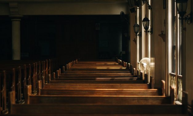 Miksi niin monet kirkon jäsenet eivät siedä kirkkoa (ja miten korjata asia)?